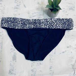 La Blanca navy and white bottoms